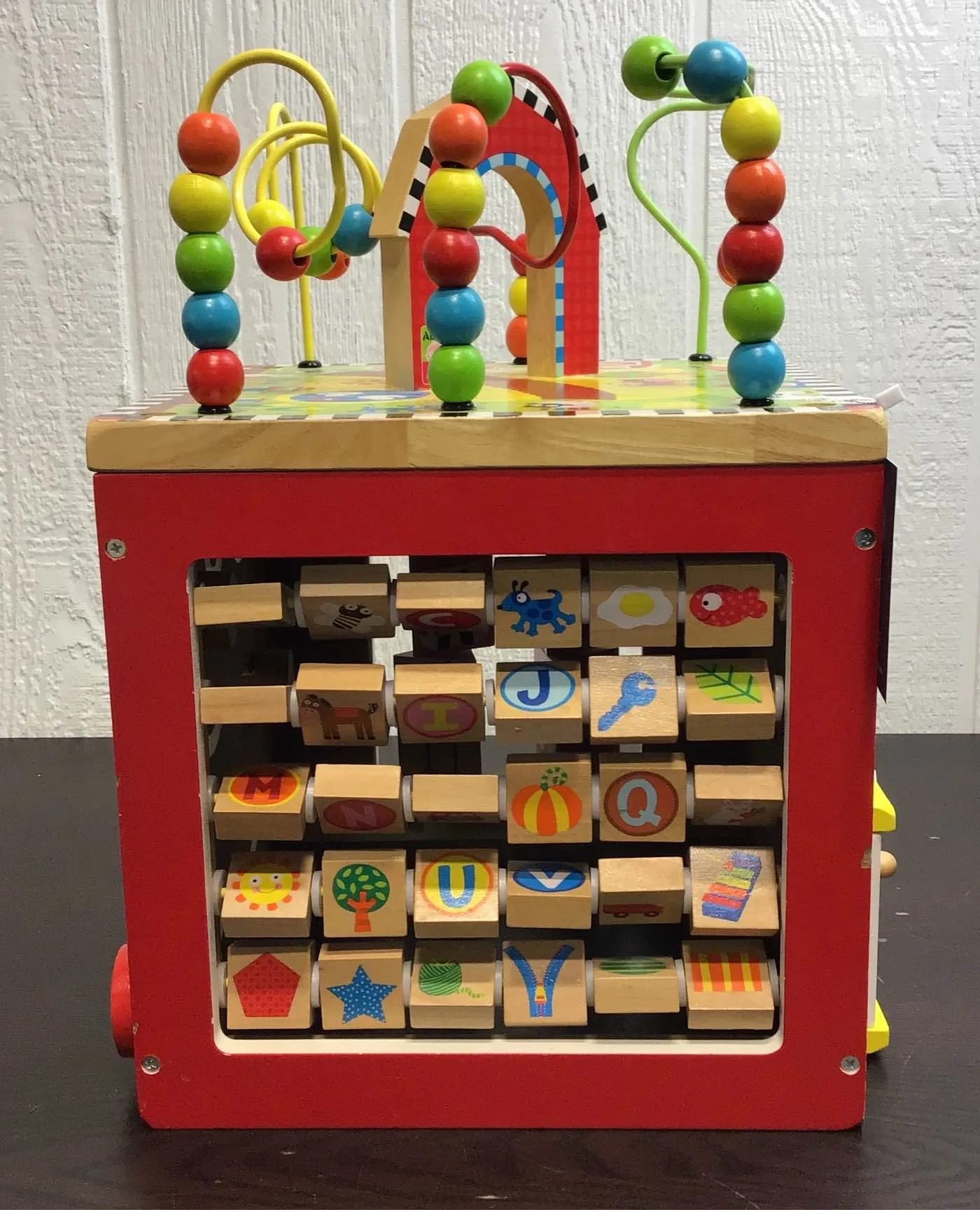 ALEX Jr. My Busy Farm Wooden Activity Cube